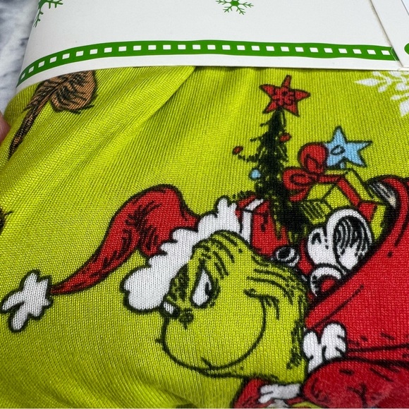 The Grinch PJ set. Christmas pajamas various sizes - Picture 7 of 9